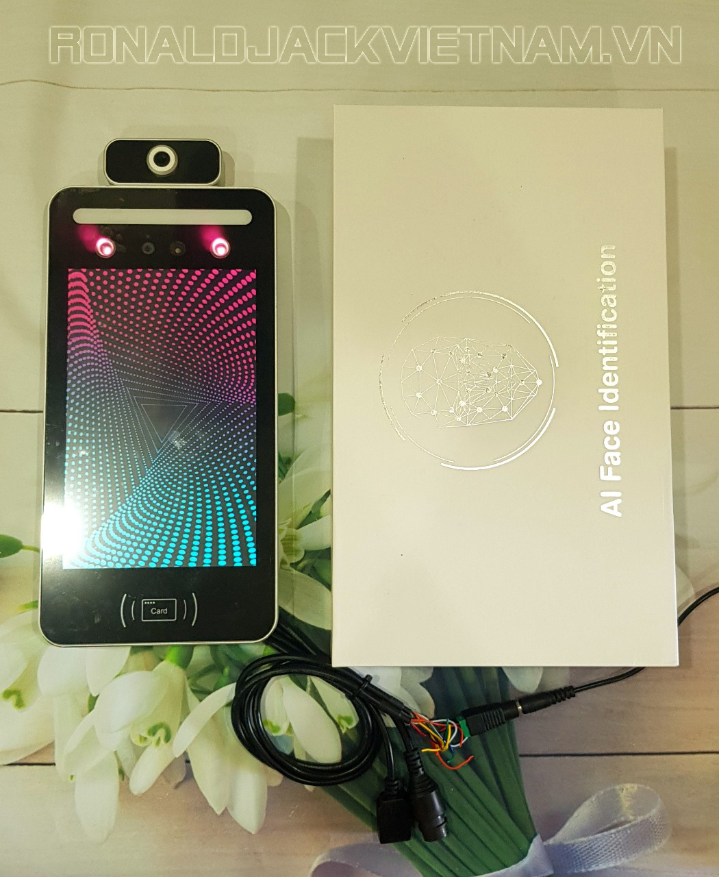 Máy chấm công khuôn mặt kết hợp đo thân nhiệt  AI08T